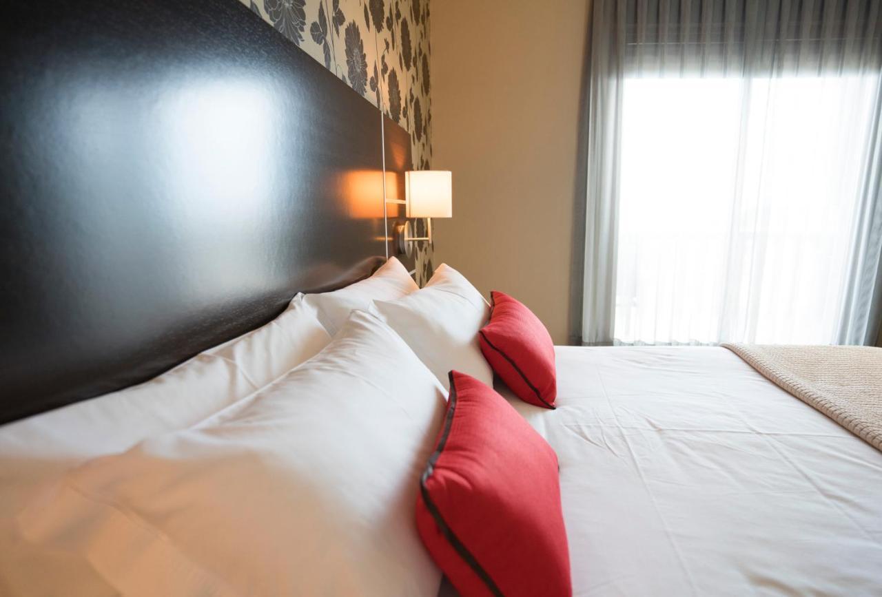 פורטונובו Hotel Piramide 2 מראה חיצוני תמונה
