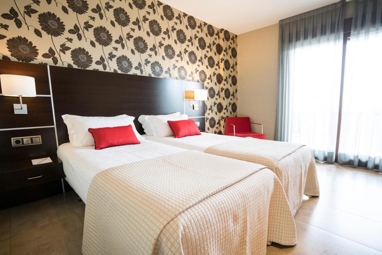 פורטונובו Hotel Piramide 2 מראה חיצוני תמונה