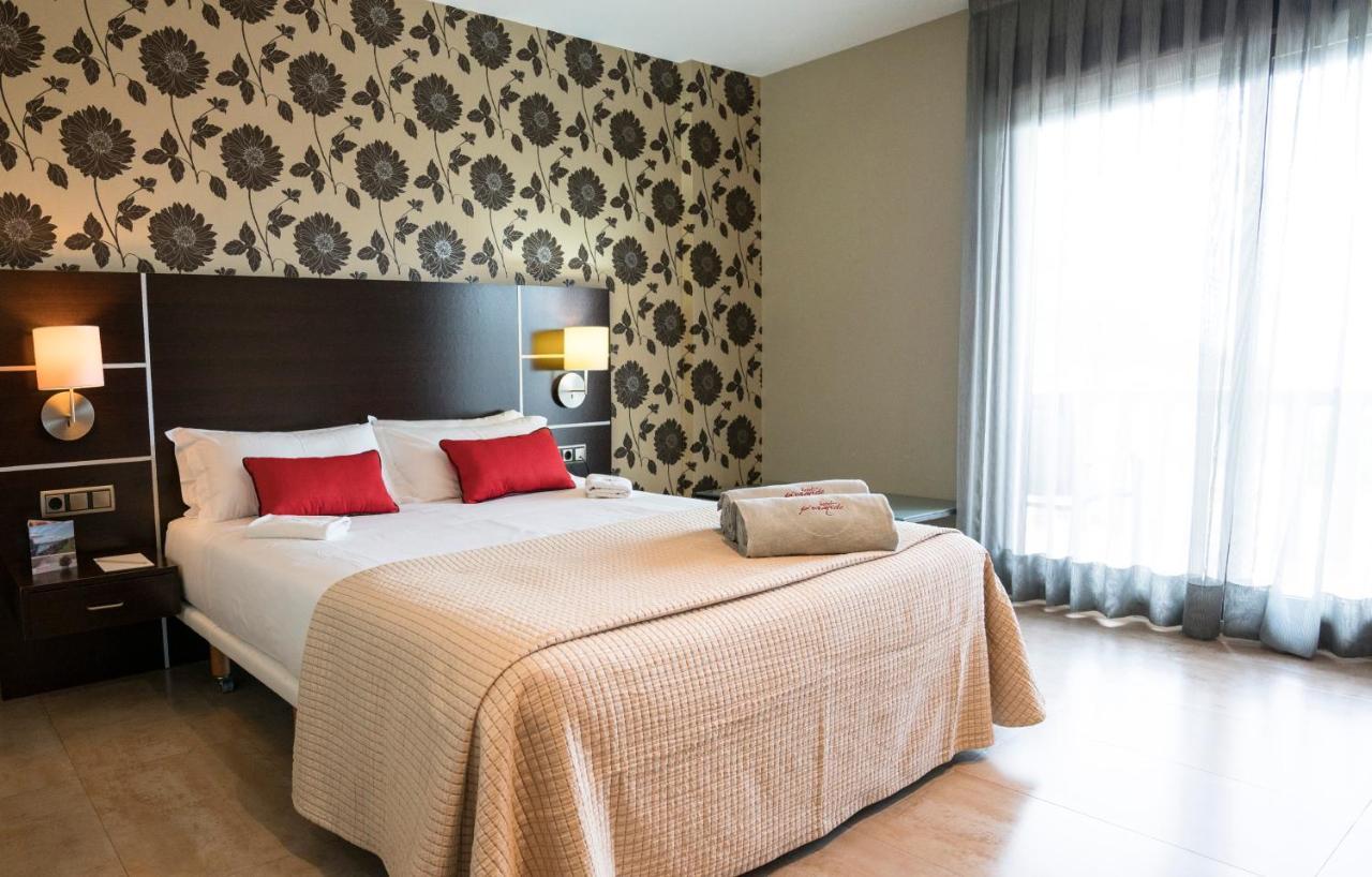 פורטונובו Hotel Piramide 2 מראה חיצוני תמונה